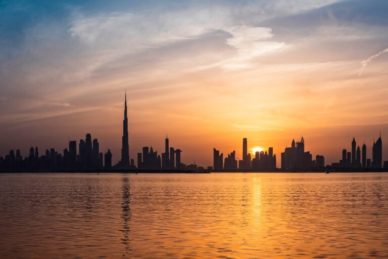 Navigating the Business Landscape in Dubai: A Comprehensive Guide